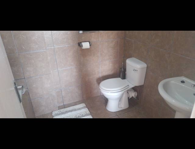 2 BEDROOM APARTMENT FOR SALE IN BRAKPAN NORTH